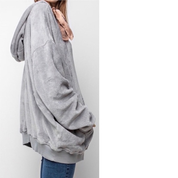 Velour Pullover Kangaroo Pocket Oversized Sweatshirt Hoodie Dove Gray NWT - Picture 5 of 16